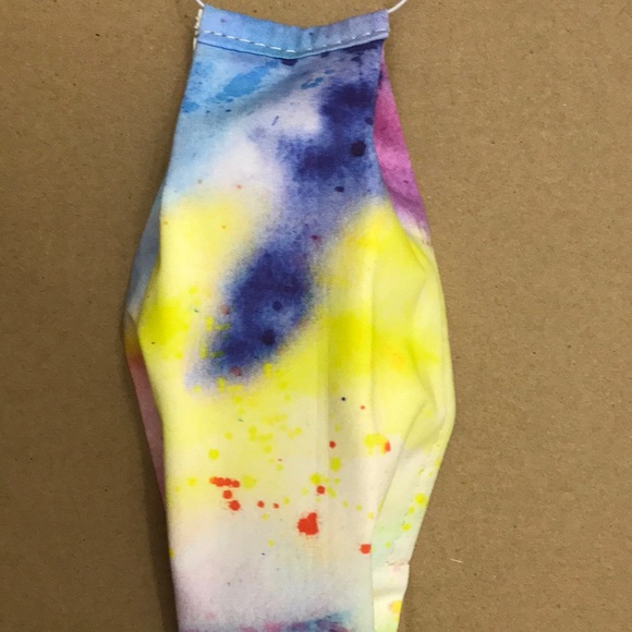 Water color mask - Picture 3 of 3